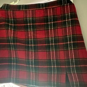 Hollister Ultra High-Rise Plaid Mini-Skirt Red